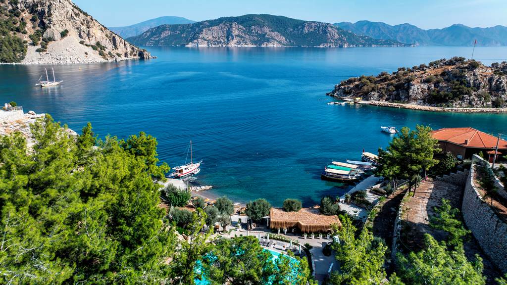 DLM_87881_Z_Villas_-_Family_Villa_with_Private_Pool_1124_08.jpg