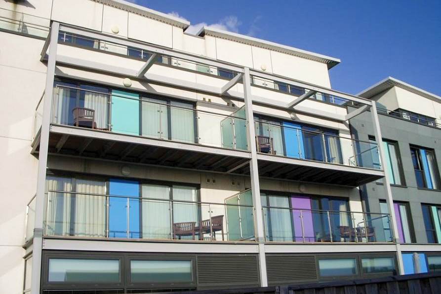 JER_77077_Liberty_Wharf_Apartments_1020_10.jpg