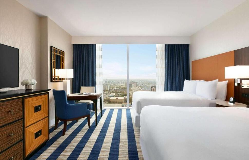 The-Fairmont-Austin-2.jpg