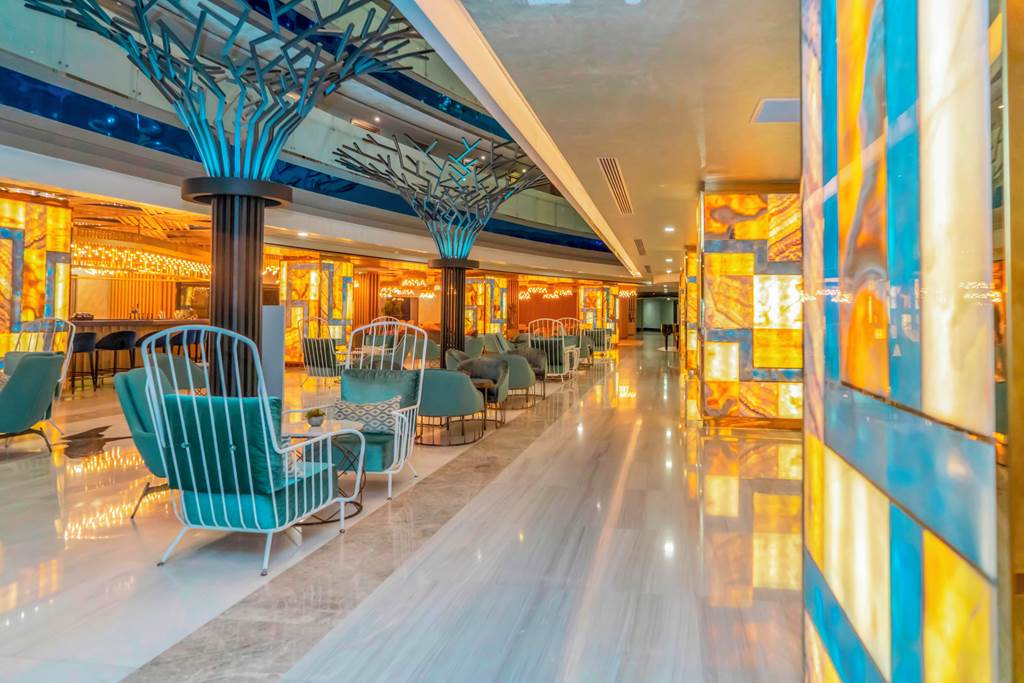 AYT_88246_Royal_Wings_Hotell_0924_04.jpg