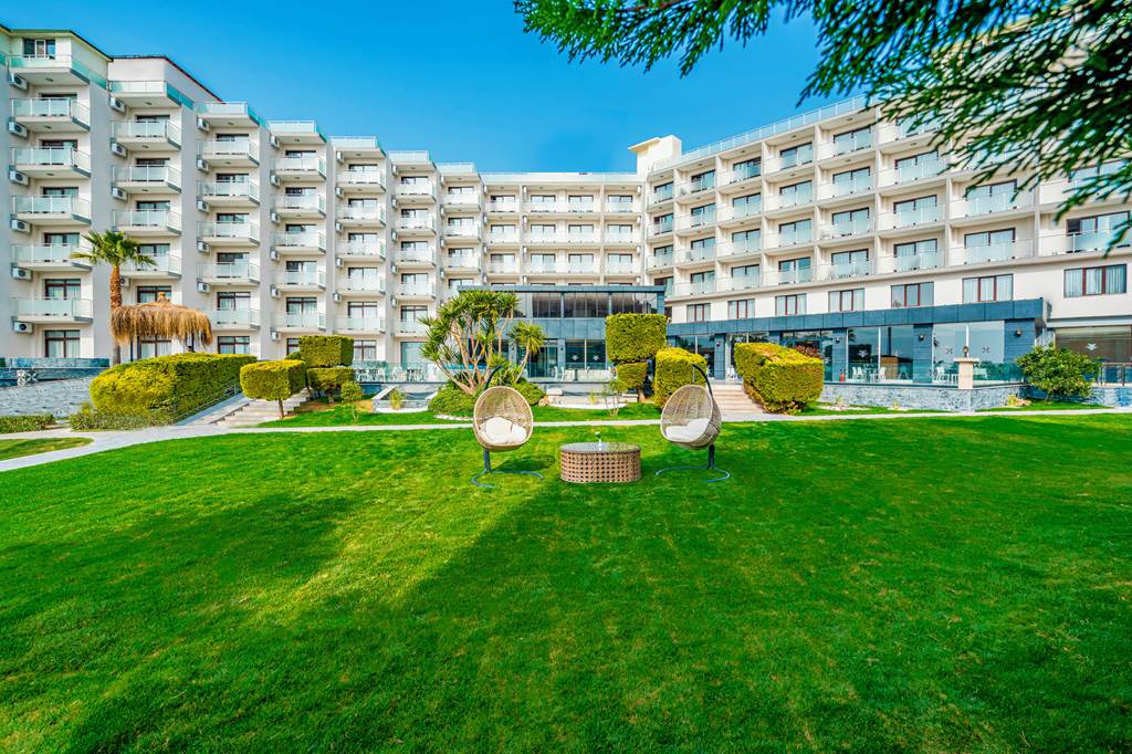 ADB_87641_Odelia_Resort_Hotel_0524_05.jpg