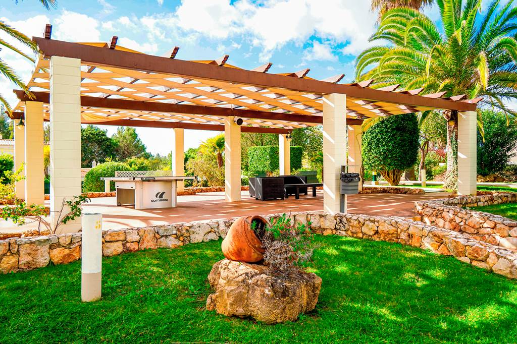 FAO_69567_Vitor's_Plaza_0524_10.jpg