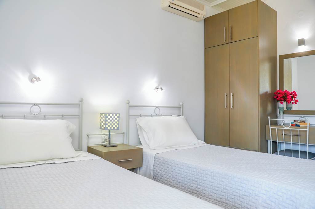 JSI_82438_Magda_Studios_&_Apartments_0821_30.jpg