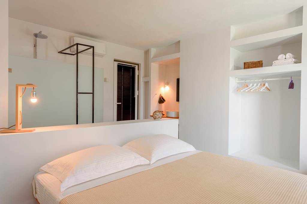 JSI_85694_Althea_Traditional_Hotel_0823_12.jpg