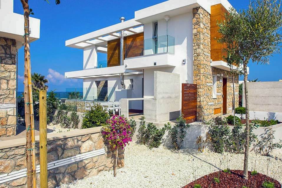 PFO_87131_Sapphire_Paphos_Villa_0124_10.jpg