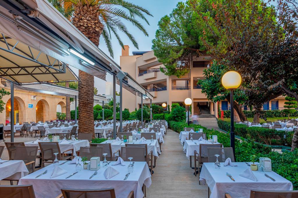AYT_85548_LABRANDA_Alantur_Resort_0523_31.jpg