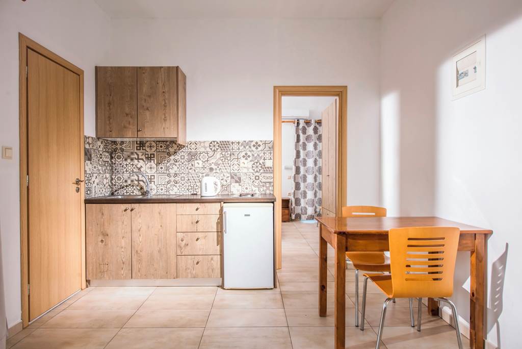 CHQ_81047_Pardalakis_Studios_1123_05.jpg