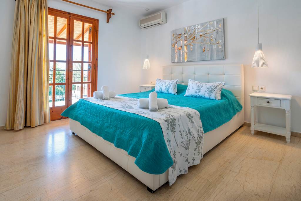 JSI_82443_Almira_Hotel_1021_21.jpg