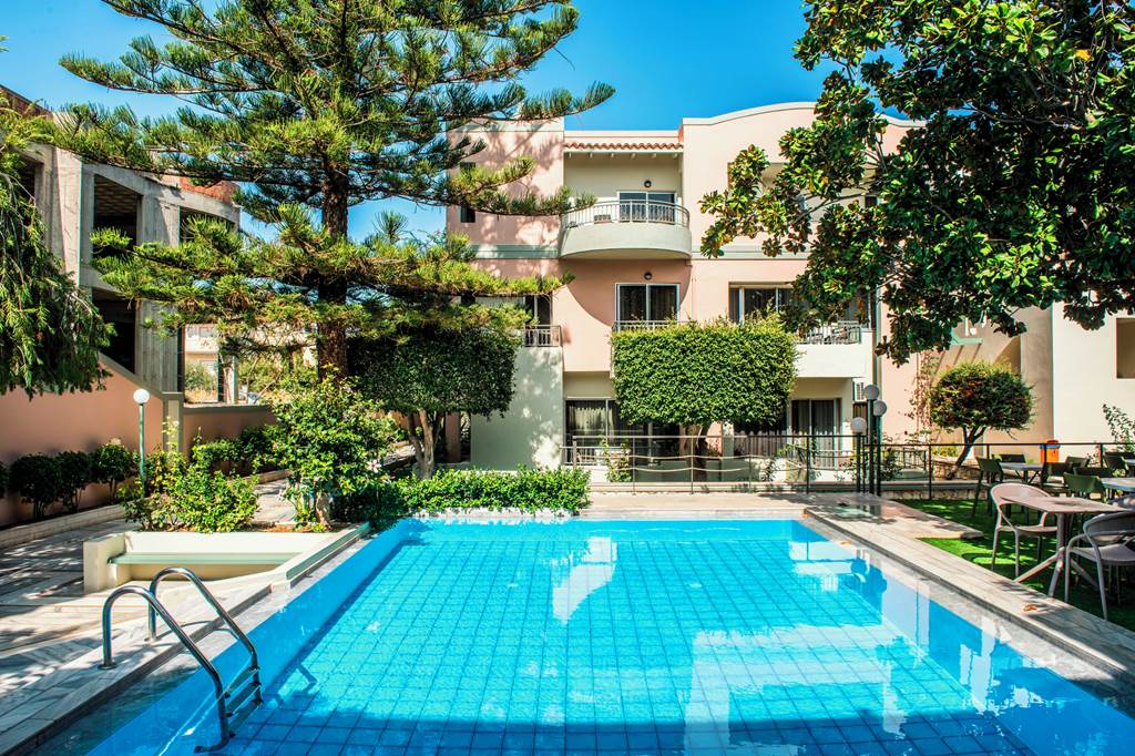 CHQ_82473_Lotus_Hotel_Apartments_1023_01.jpg