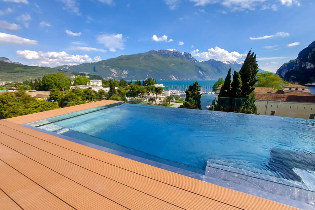 VRN_73698_Grand_Hotel_Riva_0522_01.jpg