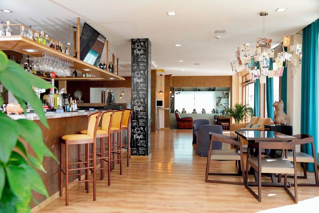 PMI_77930_Santa_Ponsa_Pins_1224_04.jpg