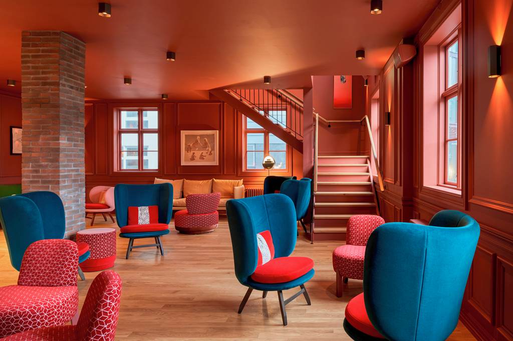 KEF_87711_Iceland_Parliament_hotel_Curio_Collection_by_Hilton_0624_09.jpg