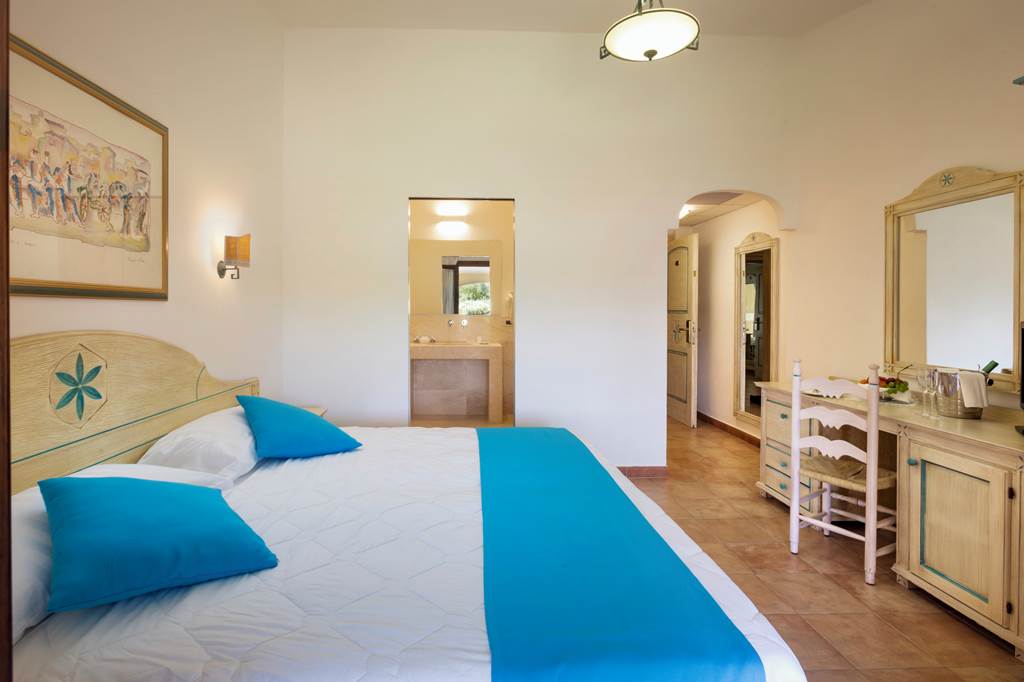 OLB_82881_Sentido_Orosei_Beach_1123_02.jpg
