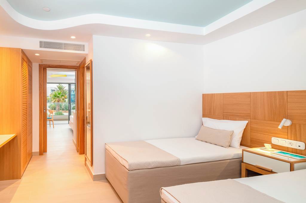 HER_83204_Lyttos_Mare_Exclusive_Resort_0123_25.jpg