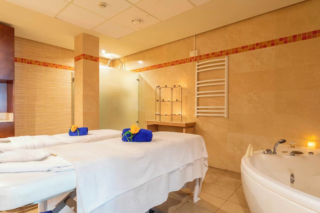 TFS_70706_Arenas_Del_Mar_Hotel_0220_40.jpg
