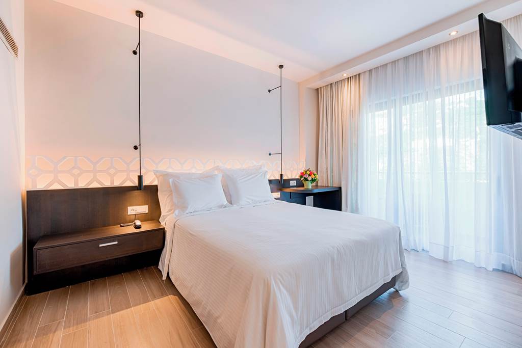 RHO_85773_Esperides_Beach_Resort_1224_06.jpg
