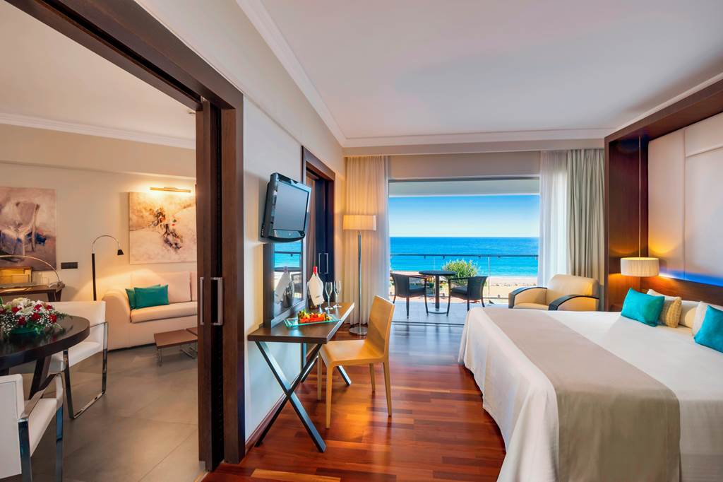 RHO_69363_Elysium_Resort_&_Spa_1121_07.jpg