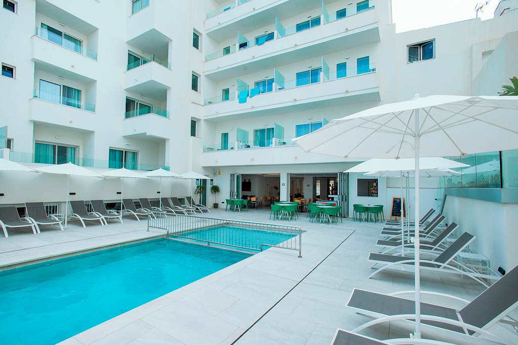 PMI_79756_Hotel_Marina_Drach_0723_13.jpg