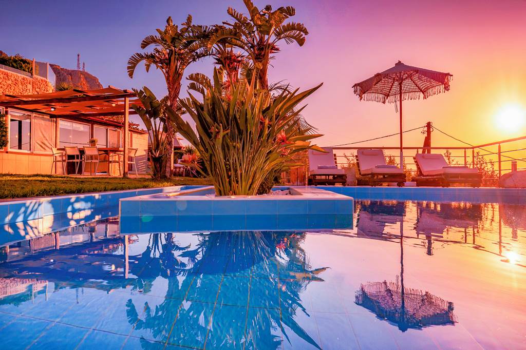 HER_86745_Villa_Konstantinos_0424_12.jpg