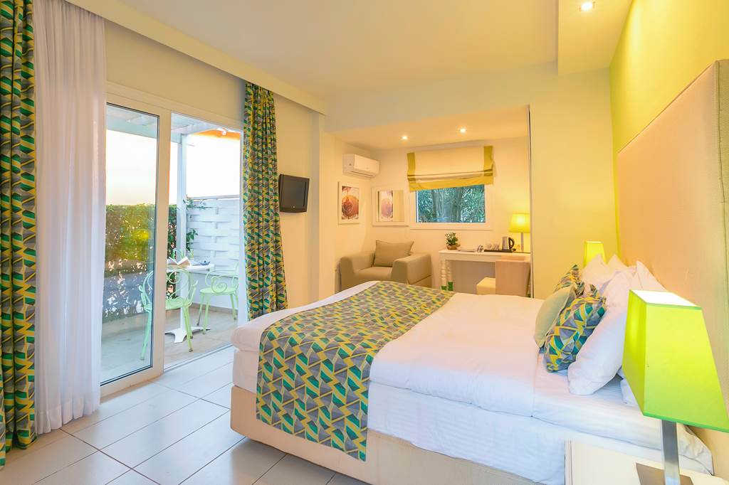 JSI_81401_Mandraki_Village_Hotel_1019_01.jpg