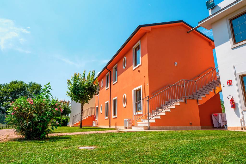 VRN_82775_Gasparina_Village_0221_19.jpg