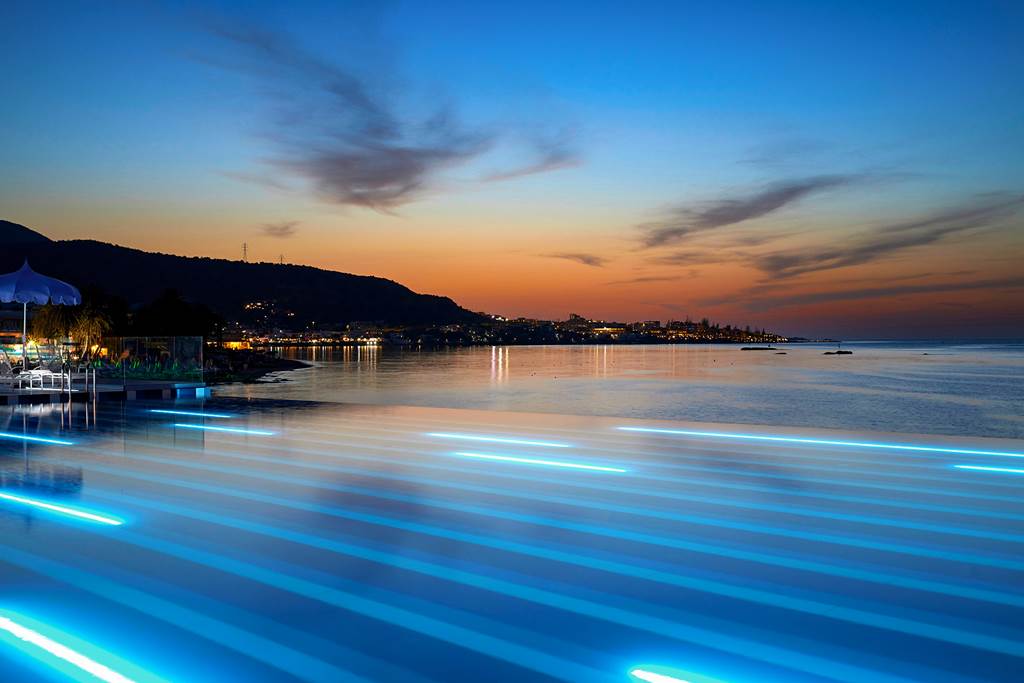 HER_81646_I_Resort_Beach_Hotel_&_Spa_0722_05.jpg