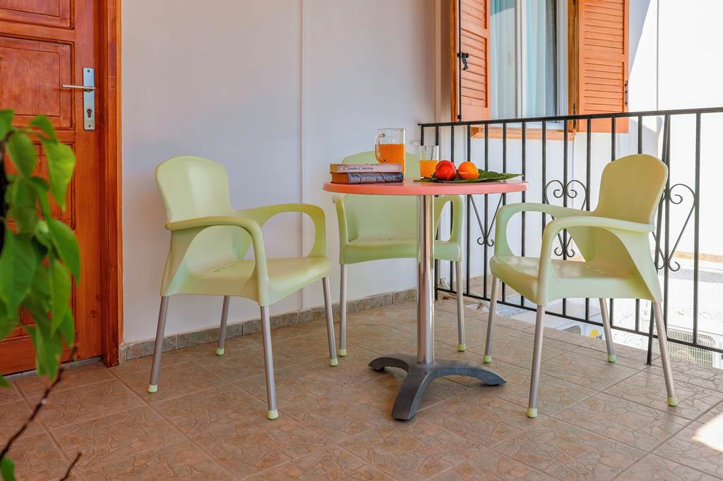 JSI_82438_Magda_Studios_&_Apartments_0821_11.jpg