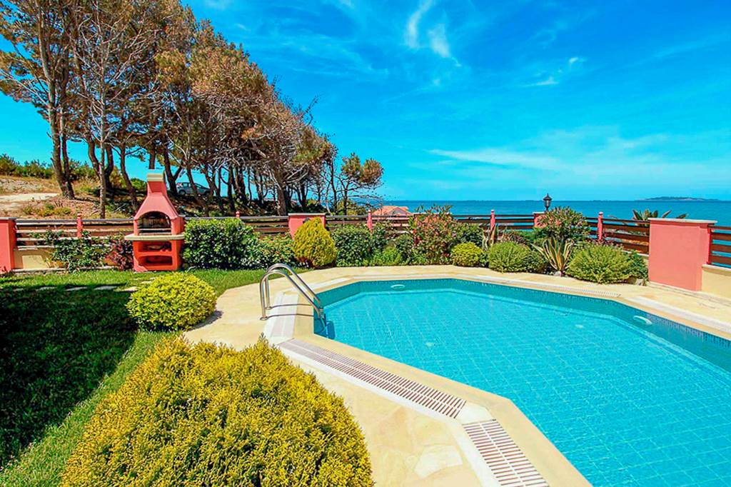 CFU_85699_Villa_Romanza_Beta_0723_17.jpg
