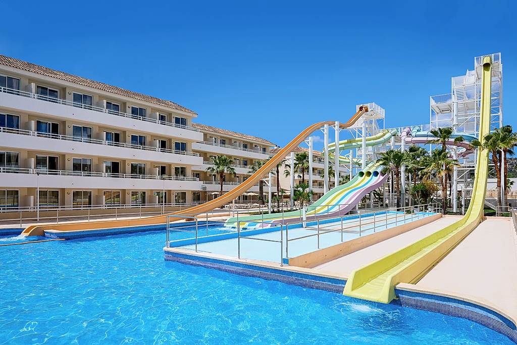 PMI_86244_Fergus_Club_Mallorca_Waterpark_0624_16.jpg
