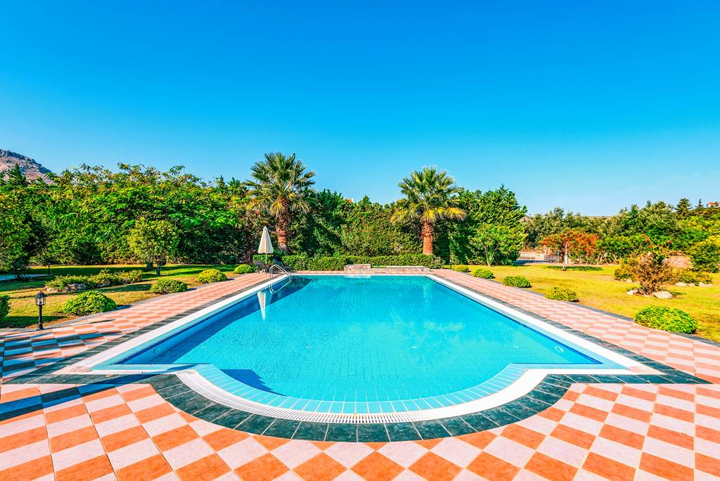 RHO_84123_Royal_Classico_Villa_0822_15.jpg
