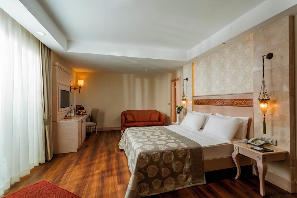 AYT_83811_Gural_Premier_Belek_0722_08.jpg