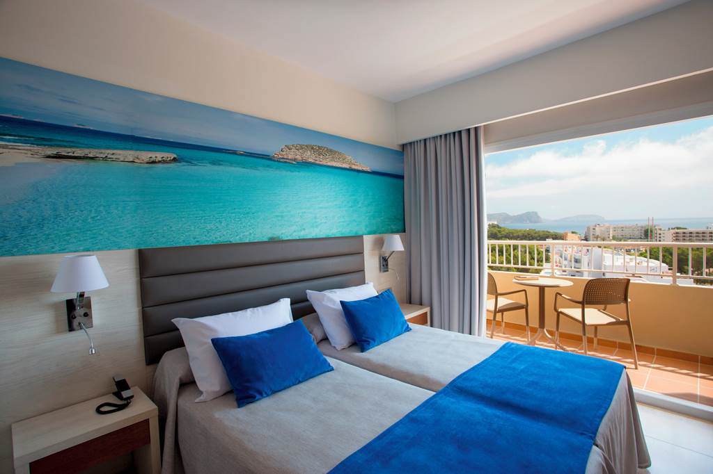 IBZ_69071_Invisa_Hotel_Ereso_1123_03.jpg