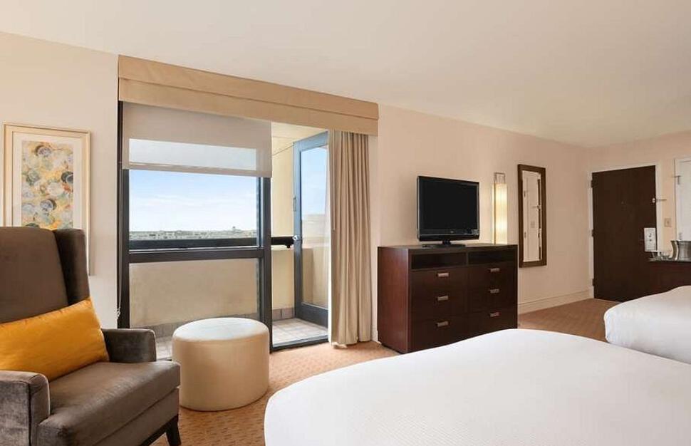Hilton-Miami-Airport-11.jpg
