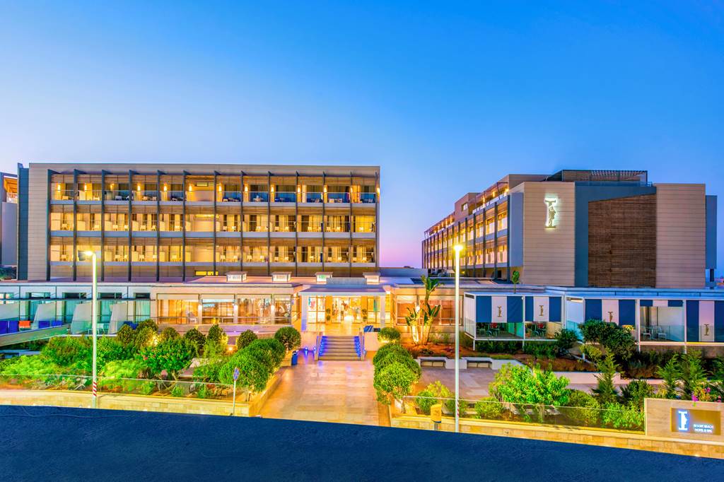 HER_81646_I_Resort_Beach_Hotel_&_Spa_1219_18.jpg