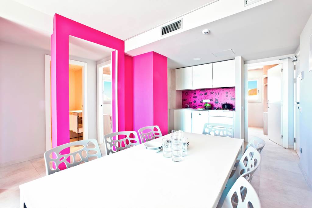 IBZ_71631_Ryans_Ibiza_Apartments_0519_02.jpg