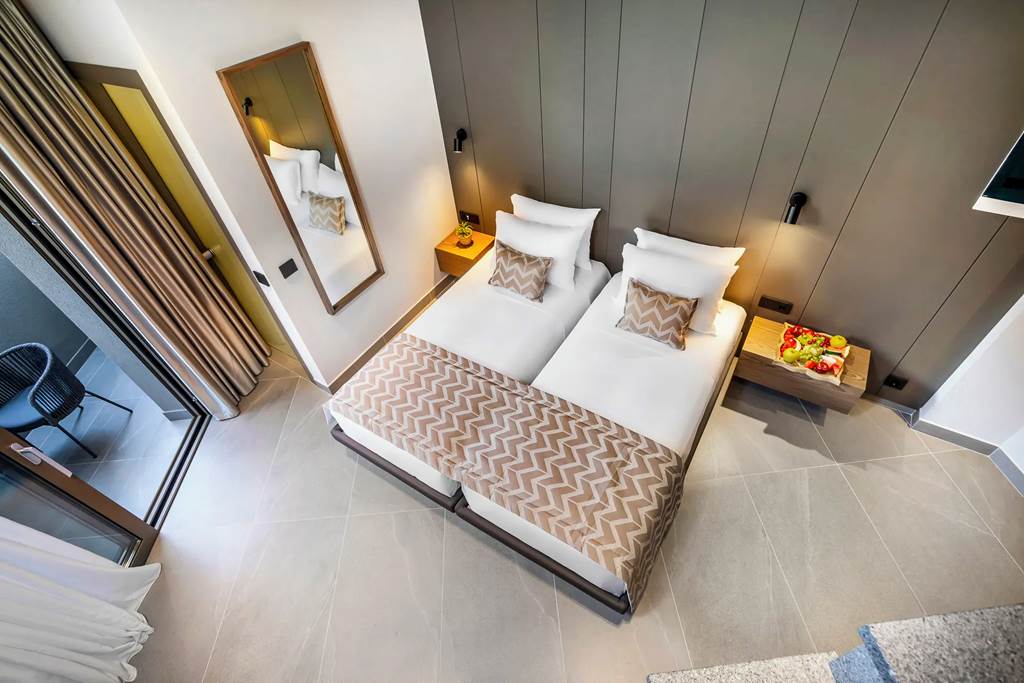 SKG_87954_Luuks_Luxury_Accommodation_0824_02.jpg