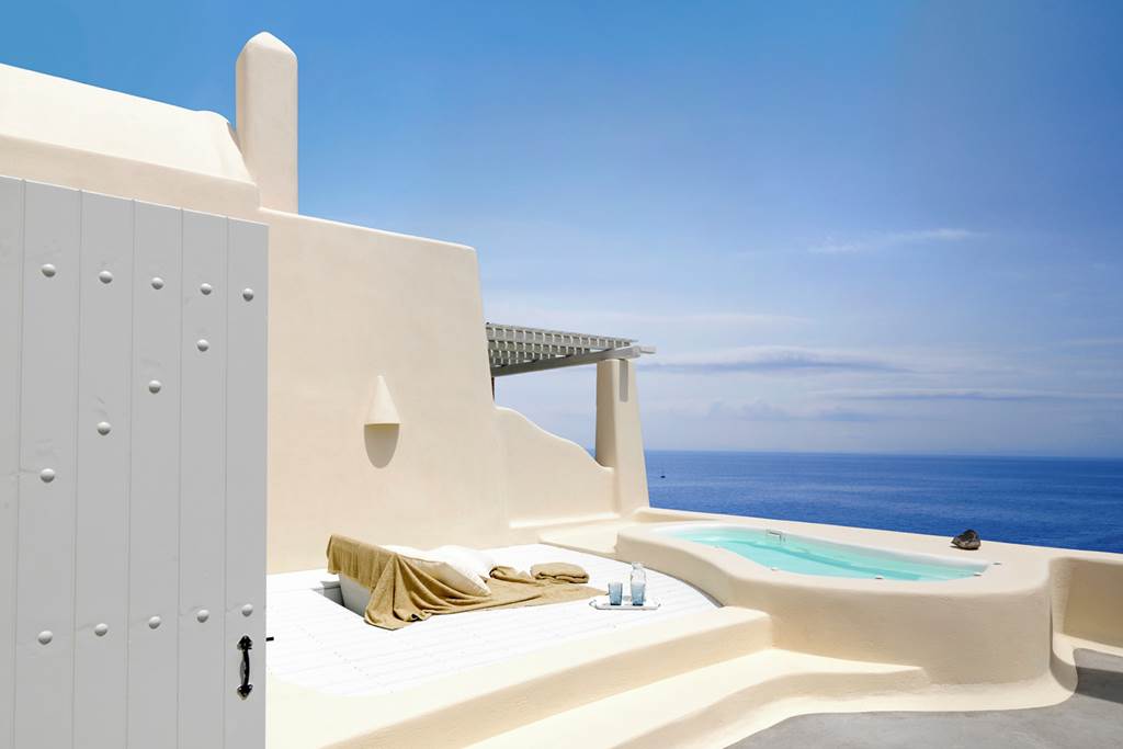 JTR_84783_Dome_Santorini_Resort_1222_20.jpg