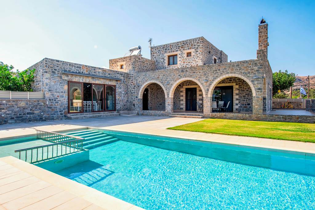 HER_88971_Ampelonas_Vilana_Villa_0125_08.jpg