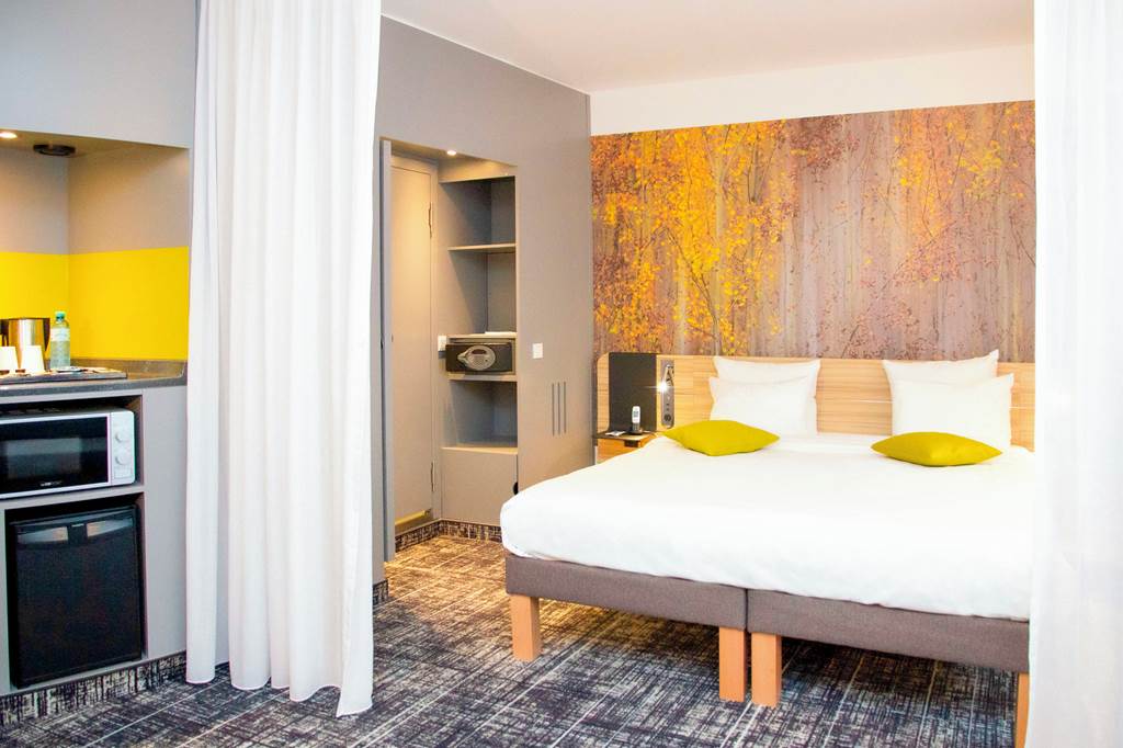 VIE_85390_Novotel_Suites_Wien_Donau_0423_06.jpg