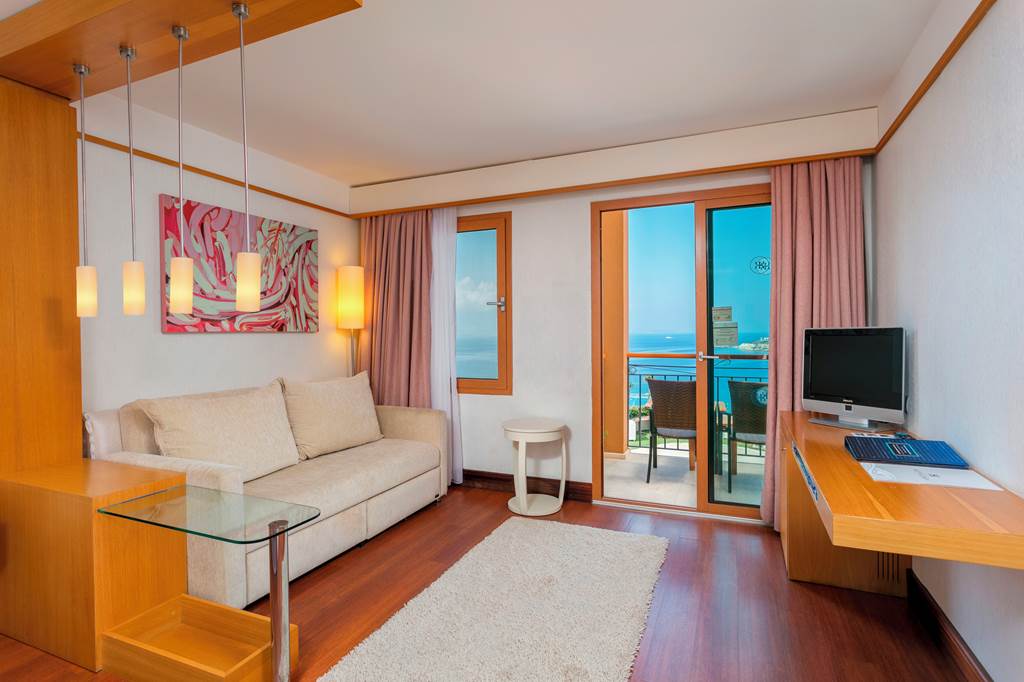 BJV_70254_Kefaluka_Resort_1023_01.jpg