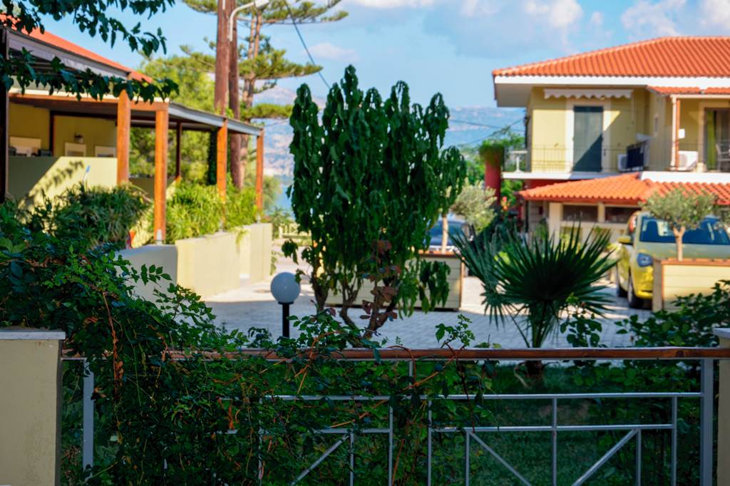 EFL_86169_Apolafsi_Studios_&_Apartments_1023_46.jpg