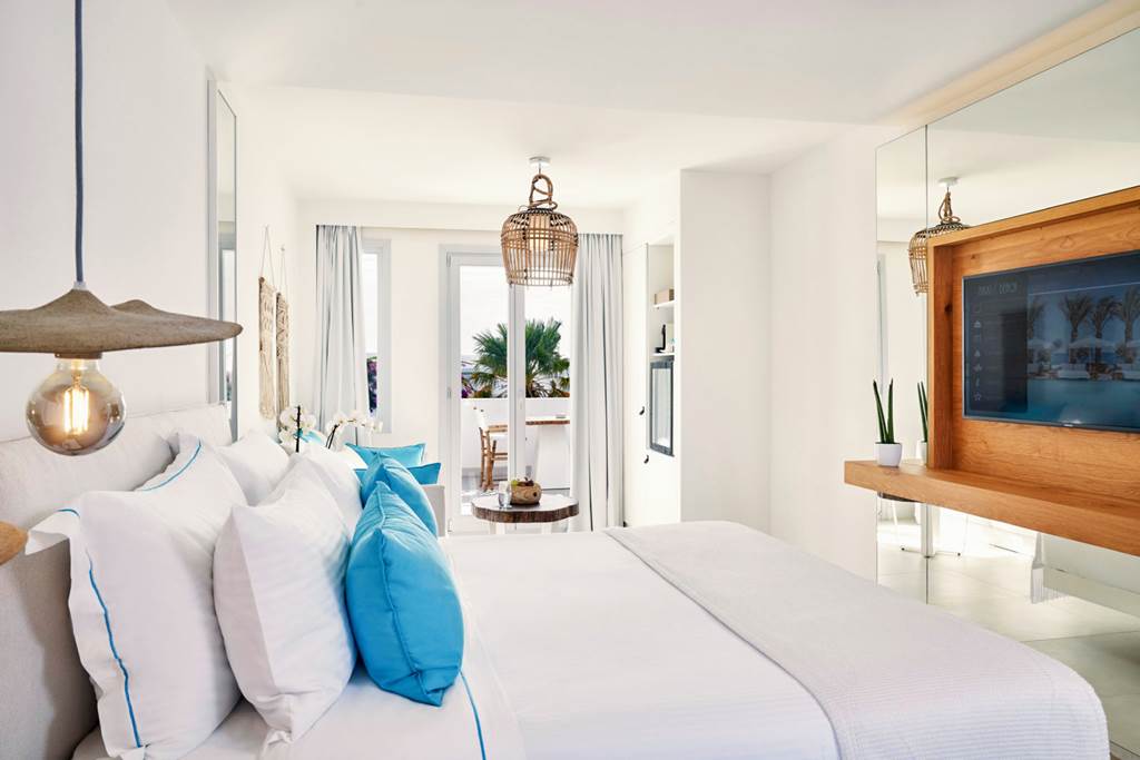 JTR_81481_Nikki_Beach_Resort_and_Spa_1222_01.jpg