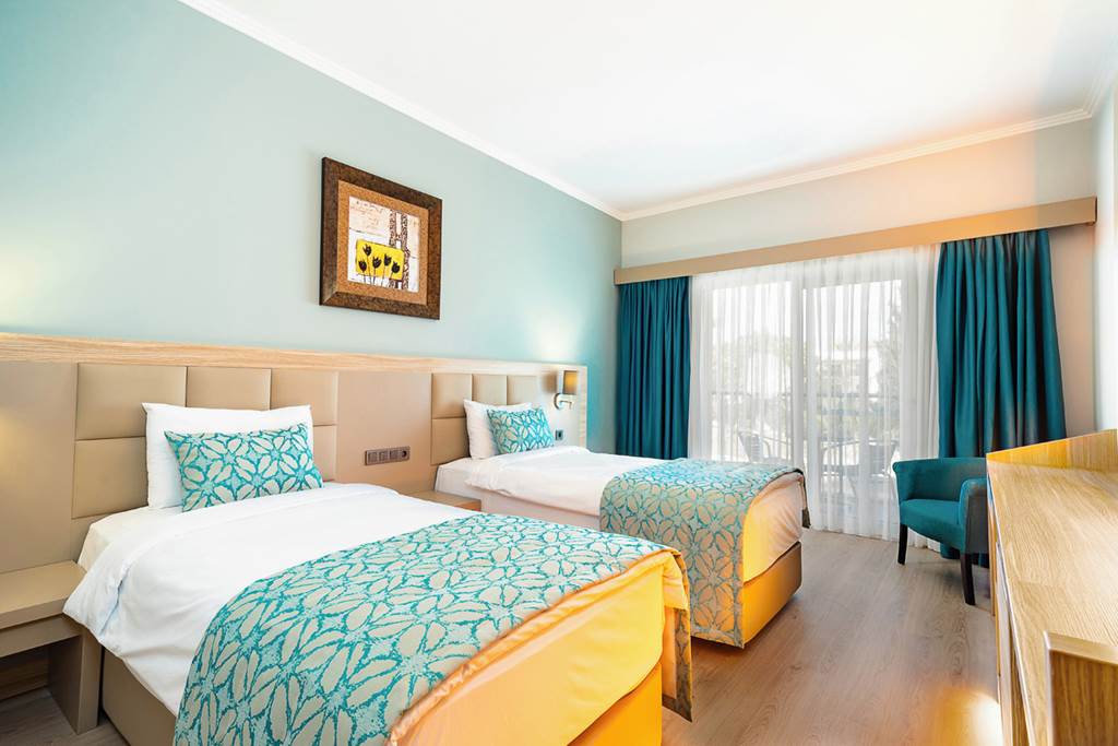 ADB_84190_Aqua_Fantasy_Aquapark_Hotel_&_Spa_0423_01.jpg