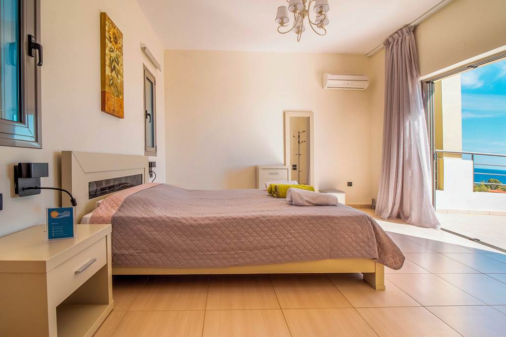 EFL_81821_Villa_Caterina_Kefalonia_0923_03.jpg