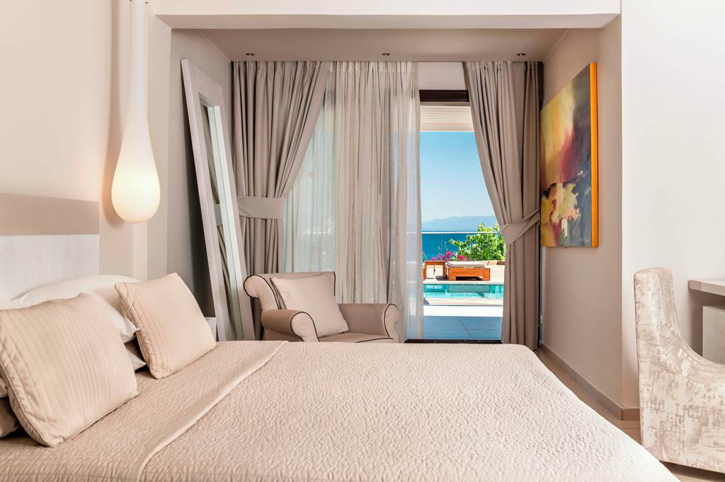 JSI_82474_Kassandra_Bay_Suites_0325_03.jpg