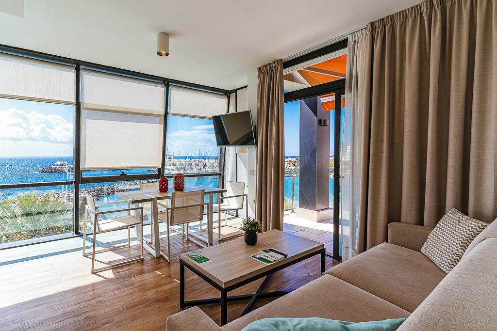 LPA_78515_Apartments_Cordial_Muelle_Viejo_0524_12.jpg