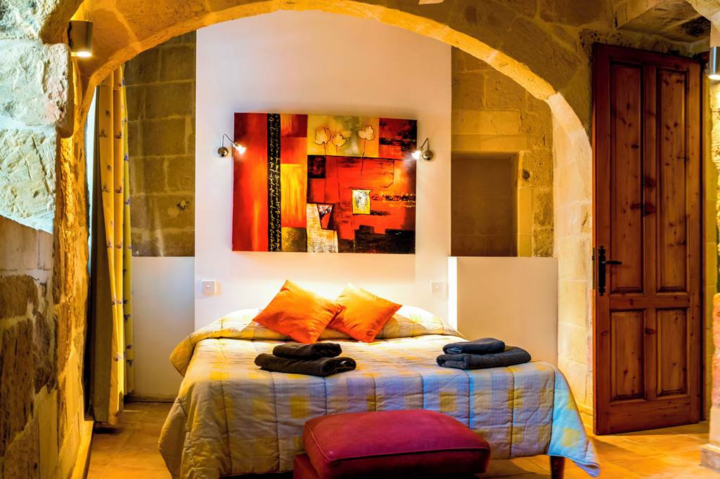 MLA_79940_Gozo_Villas-_Ta_Karmnu_Three_Bedroom_Villa_0119_03.jpg