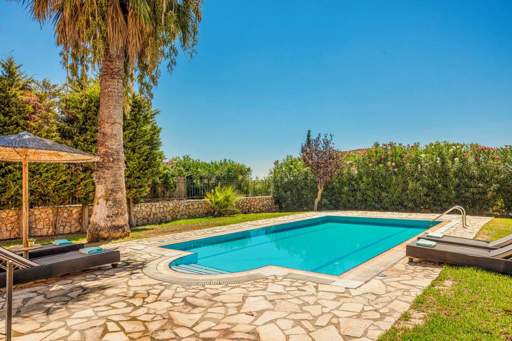 EFL_87184_Villa_Sarlata_Sea_View_0924_03.jpg