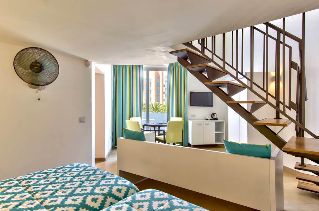 MLA_72217_db_San_Antonio_Hotel_&_Spa_0322_01.jpg