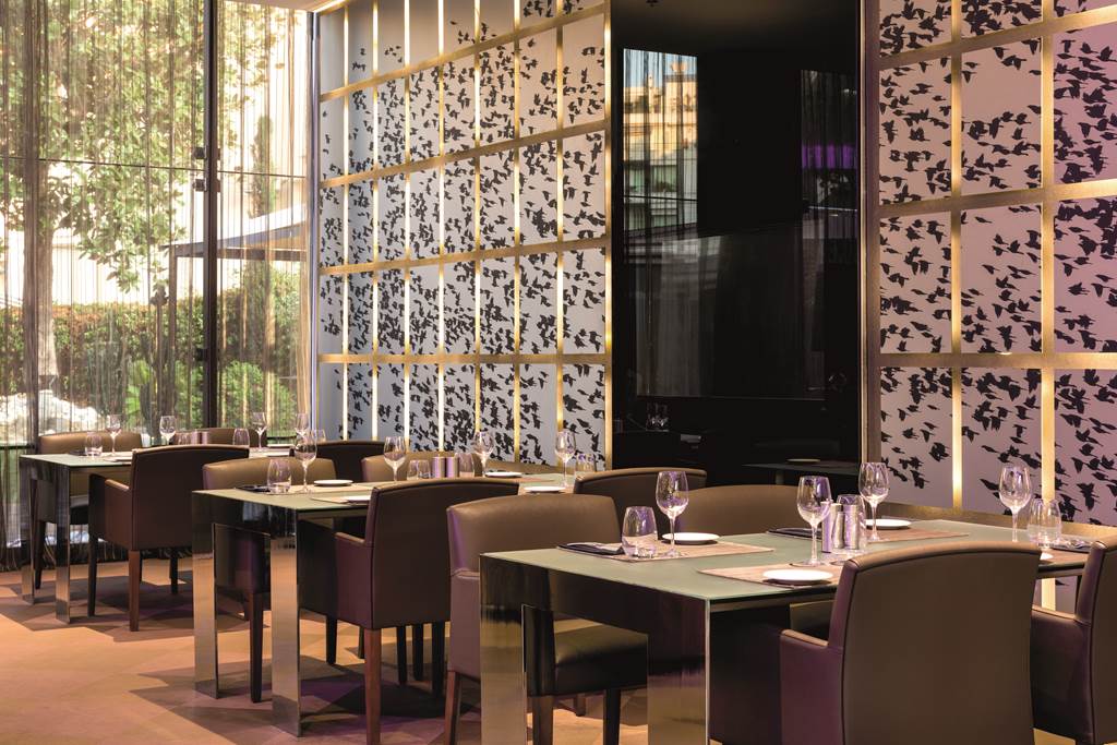 NCE_75051_AC_Hotel_by_Marriott_Nice_1118_08.jpg